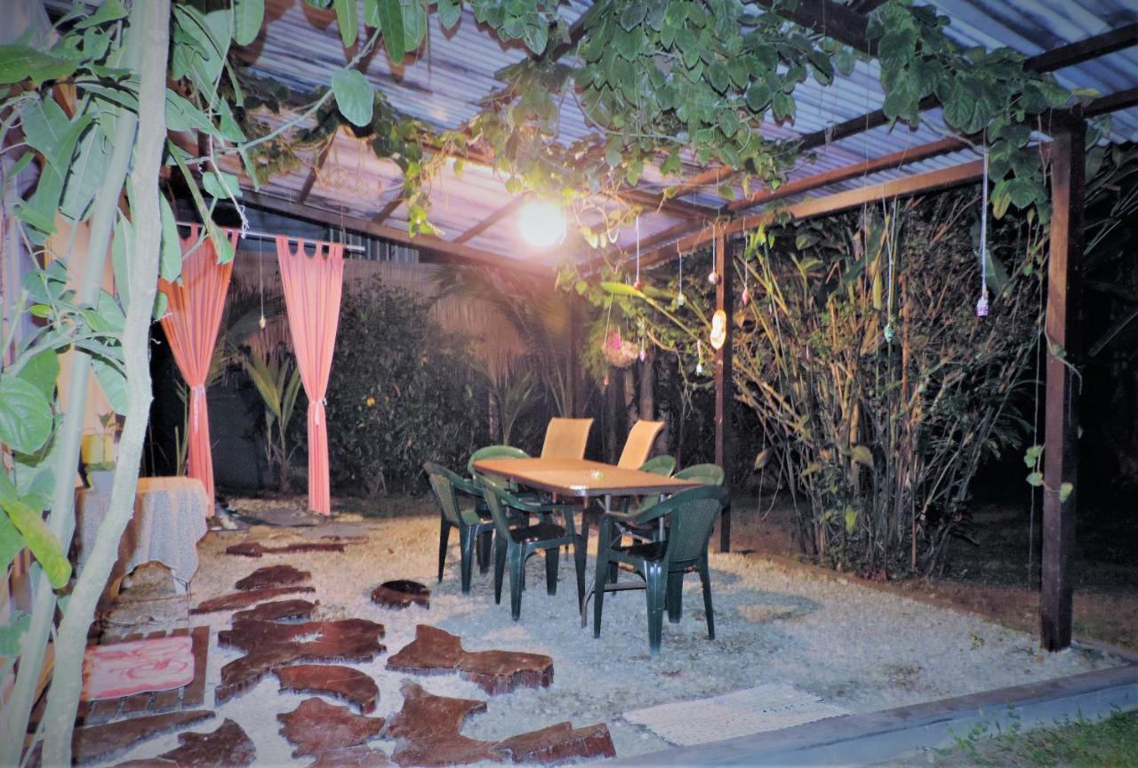 Rosa Lodge Cahuita Eksteriør billede